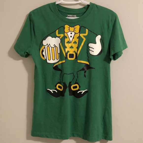 St. Patrick’s Day novelty graphic t-shirt - Picture 2 of 6